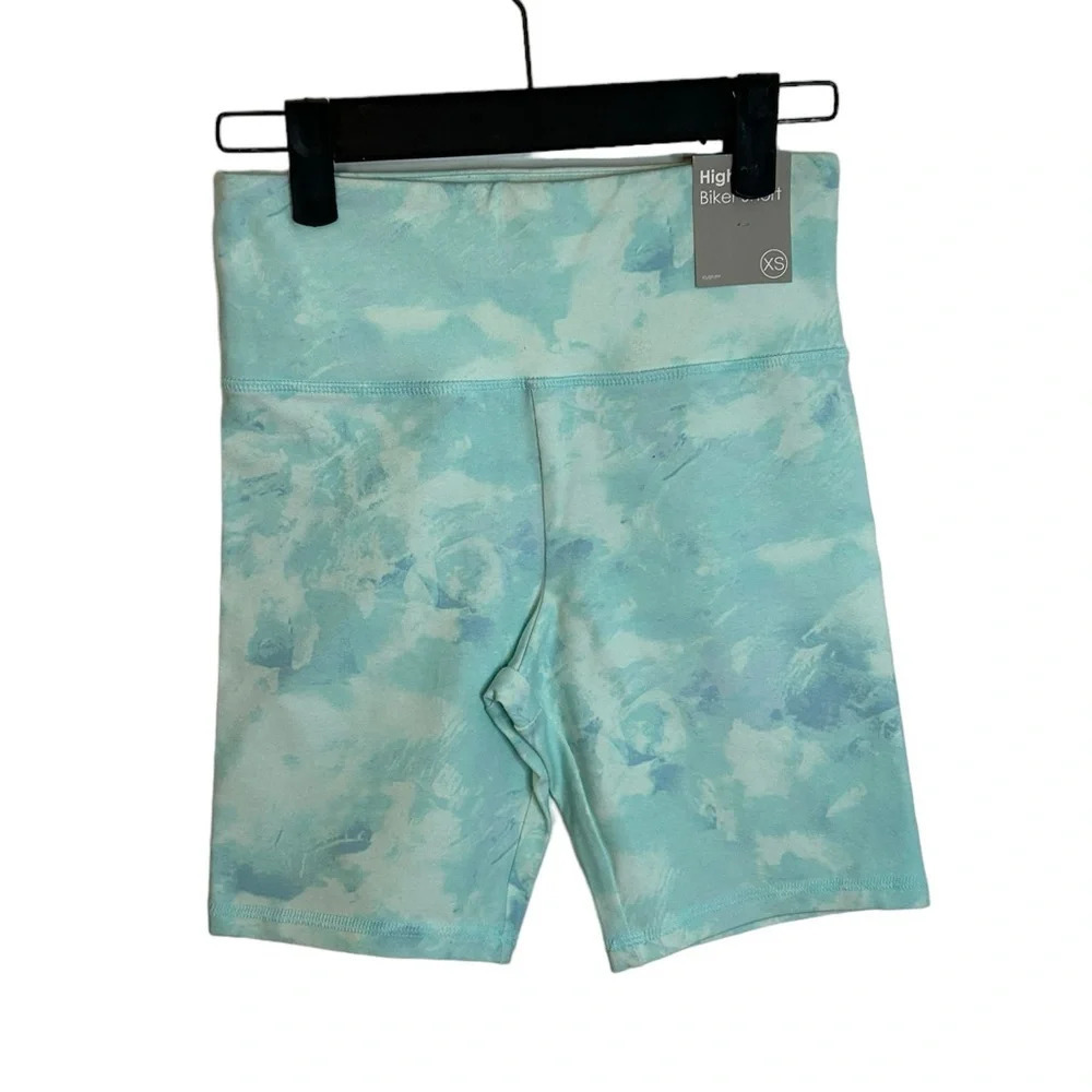 NWT FOREVER 21 HIGH RISE BIKE TIE DYE SHORTS
